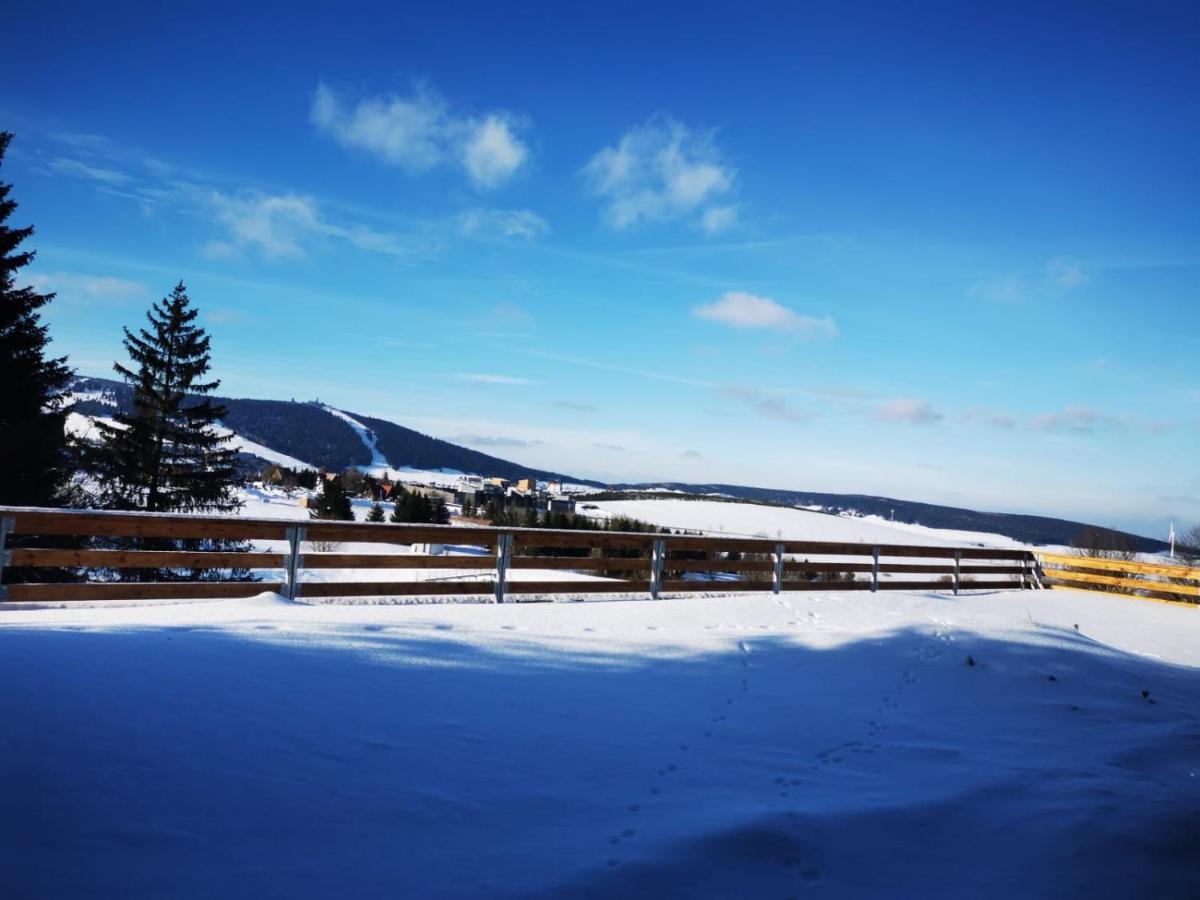 Chaty Pod Klinovcem Loucná pod Klínovcem Exterior foto