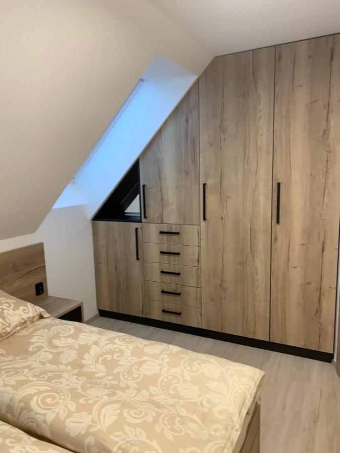 Chaty Pod Klinovcem Loucná pod Klínovcem Exterior foto